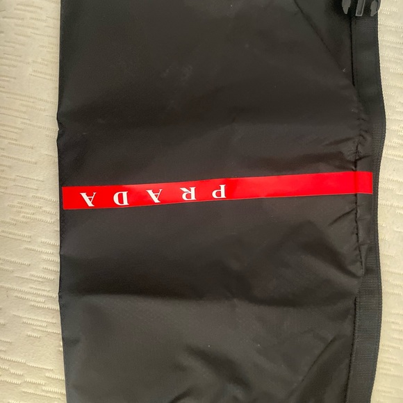 Brand New A+P Prada Luna Rossa - Picture 9 of 14